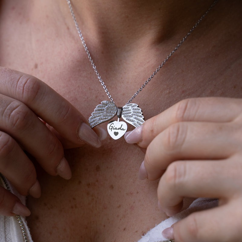 Personalisierte Halskette - Flügel der Liebe