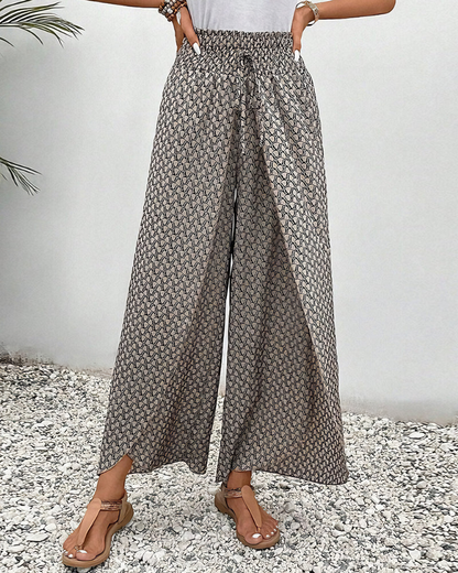 Daniela | Entspannte Hose mit weitem Bein